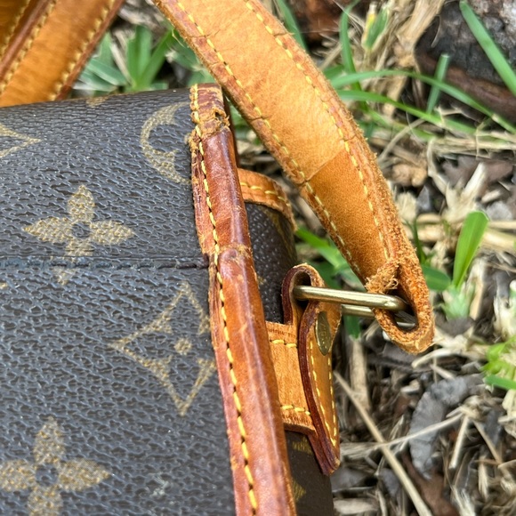 Authentic LV Sologne - Picture 12 of 13